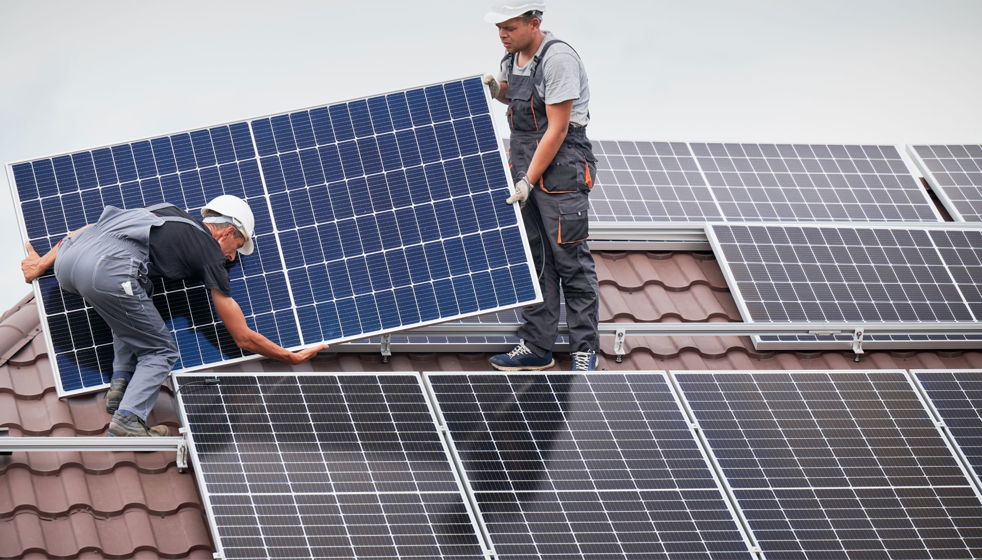 Knoxville solar panel maintenance tips